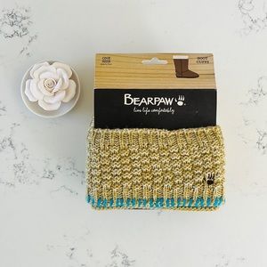 BearPaw woman’s boot cuffs